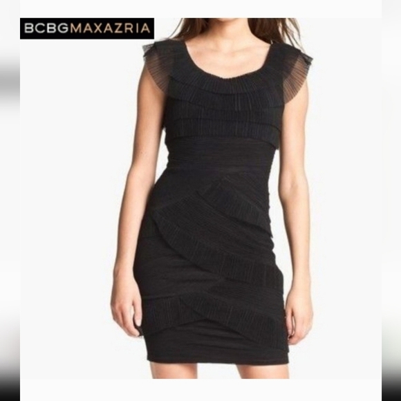 BCBGMaxAzria - NWOT Briana White Textured And Layered Dress - Size 8 - Picture 8 of 8